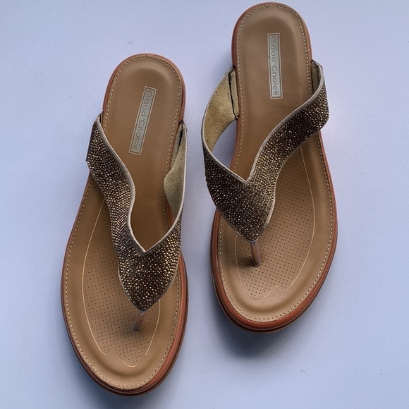 GOOD CHOICE HANAH WOMENS GOLD SPLIT TOE SANDALS SIZE 9 - Picture 2 of 9
